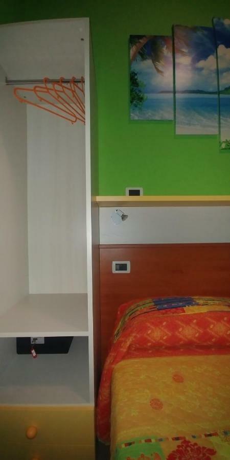 Porto Recanati Zimmer Exterior foto